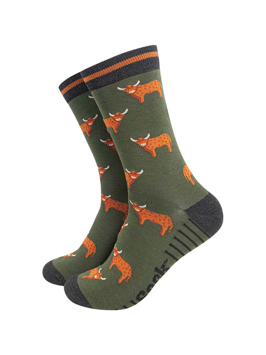 mens-bamboo-socks-khaki-highland-cow-standing-farm-animals