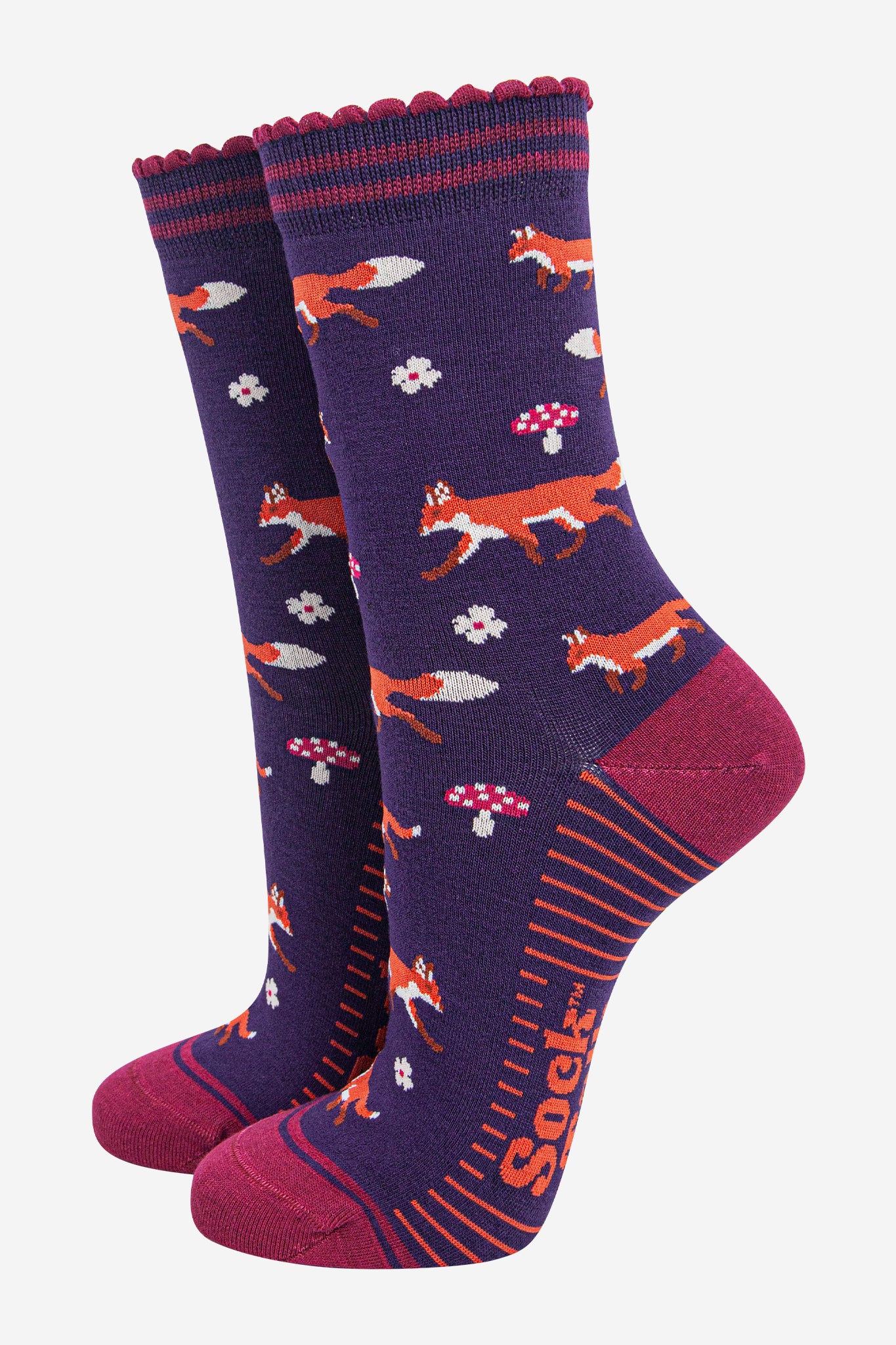 womens-bamboo-socks-navy-blue-berry-fox-and-toadstool-woodland-animals