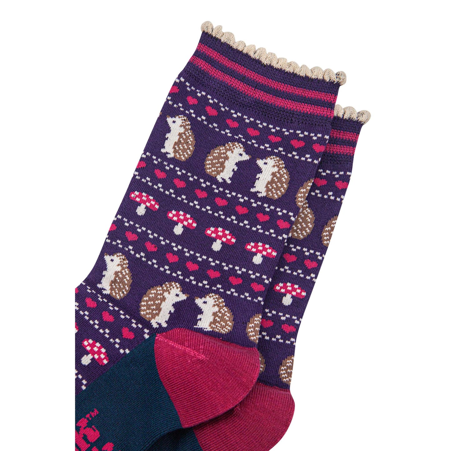 womens-bamboo-socks-navy-blue-hedgehog-toadstool-fair-isle-close-up