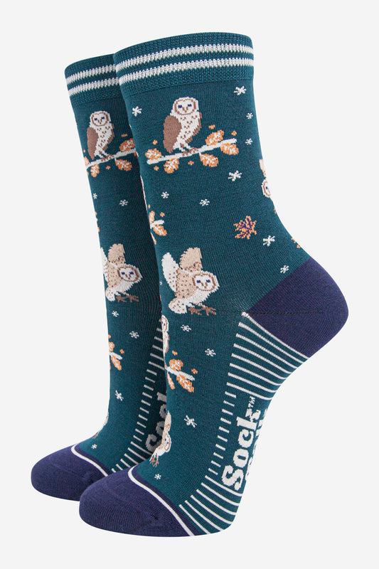 womens-bamboo-socks-forest-green-navy-blue-barn-owls-birds