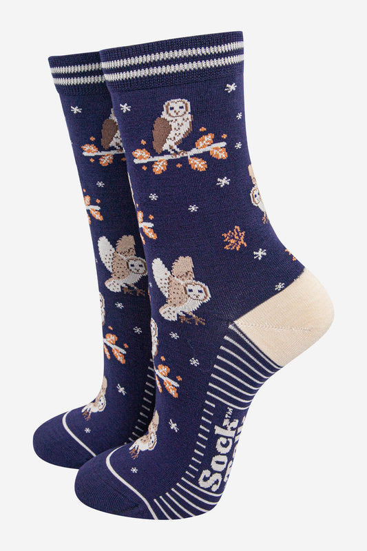 womens-bamboo-socks-navy-blue-barn-owls-birds-trees