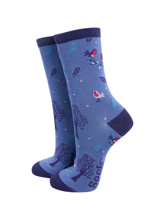 blue bamboo ankle socks featuring red robin birds and trees