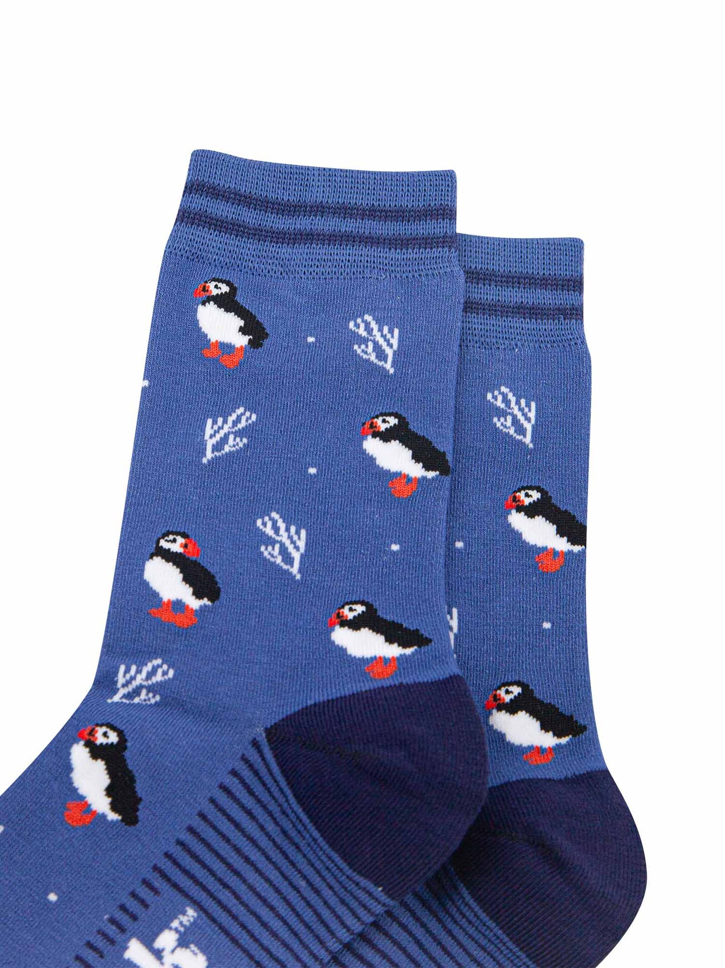 womens-bamboo-socks-denim-blue-navy-blue-puffins-and-coral-close-up