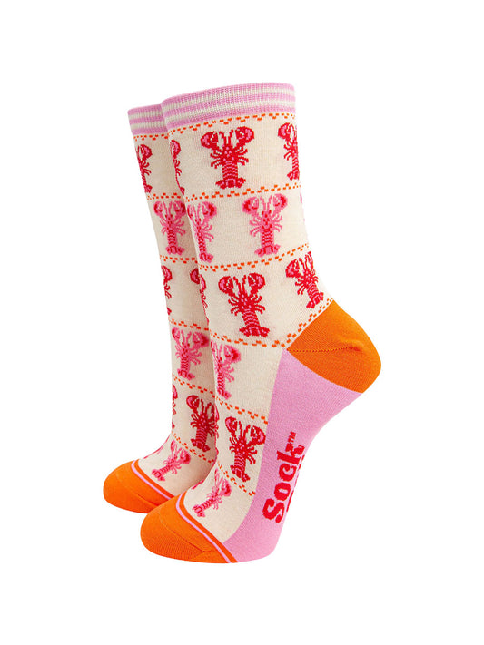 womens-bamboo-socks-cream-lobster-stripes-the-pattern-covers-the-design