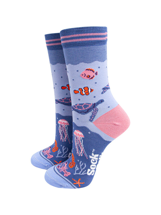 Under-The-Sea-Bamboo-Socks-in-Blue-mannequin