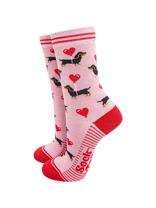 womens-bamboo-socks-light-pink-red-sausage-dogs-dachshunds