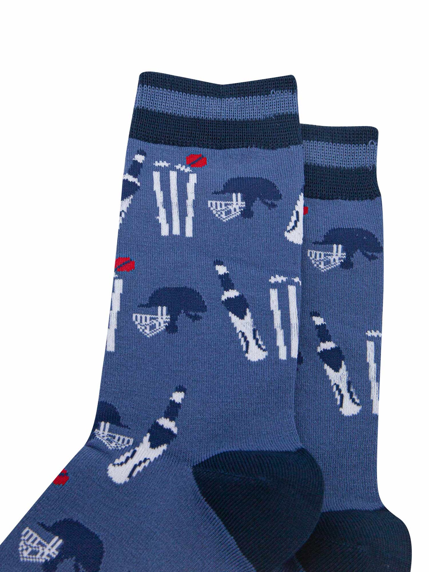 mens-bamboo-socks-denim-blue-navy-blue-cricket-close-up
