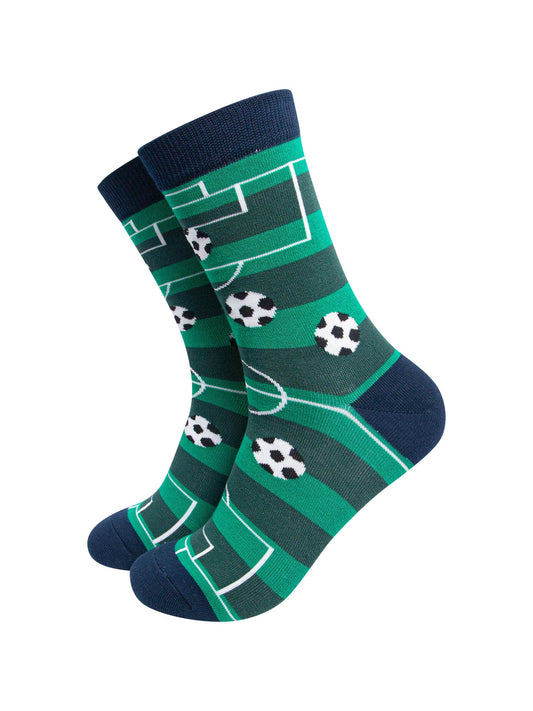 Football-Pitch-Men's-Bamboo-Socks-in-Green-On-Mannequin