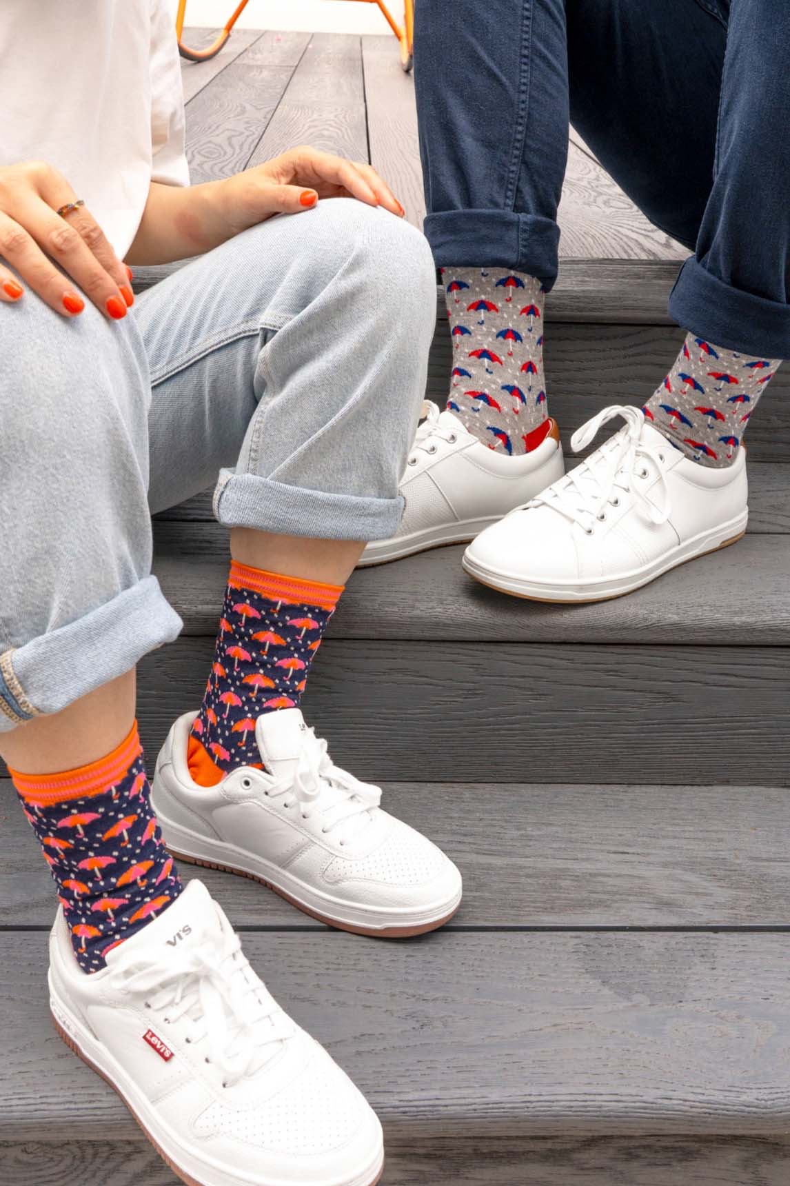 umbrella-print-bamboo-socks-in-blue-and-orange-grey-and-red