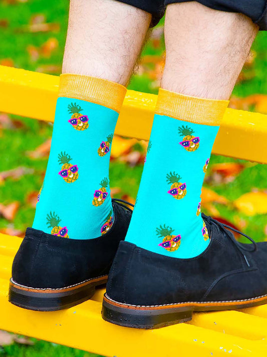 pineapple-wearing-sunglasses-bamboo-socks-in-blue-and-yellow