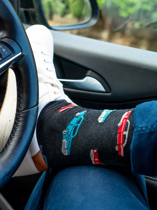 mens-bamboo-socks-black-american-classic-cars-styled-with-white-trainers