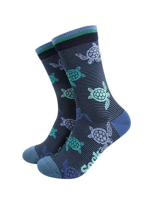Sea-Turtles-Bamboo-Socks-in-Navy-Blue-Mannequin