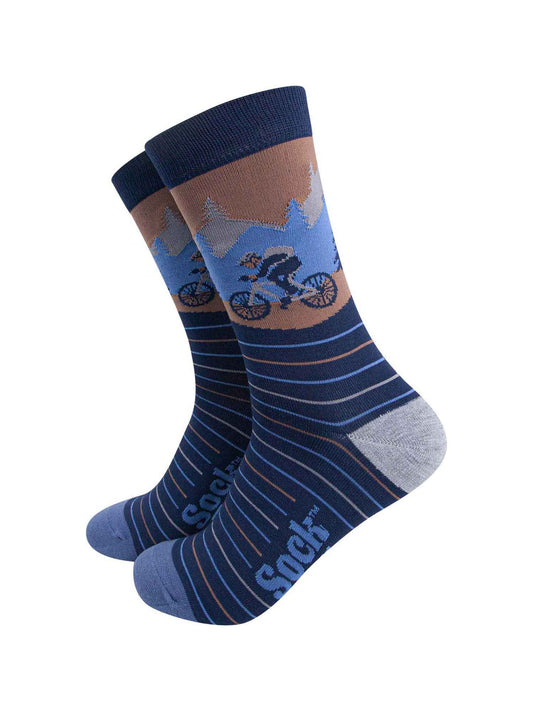 mens-bamboo-socks-navy-blue-denim-blue-mountain-bike-scene-cycling