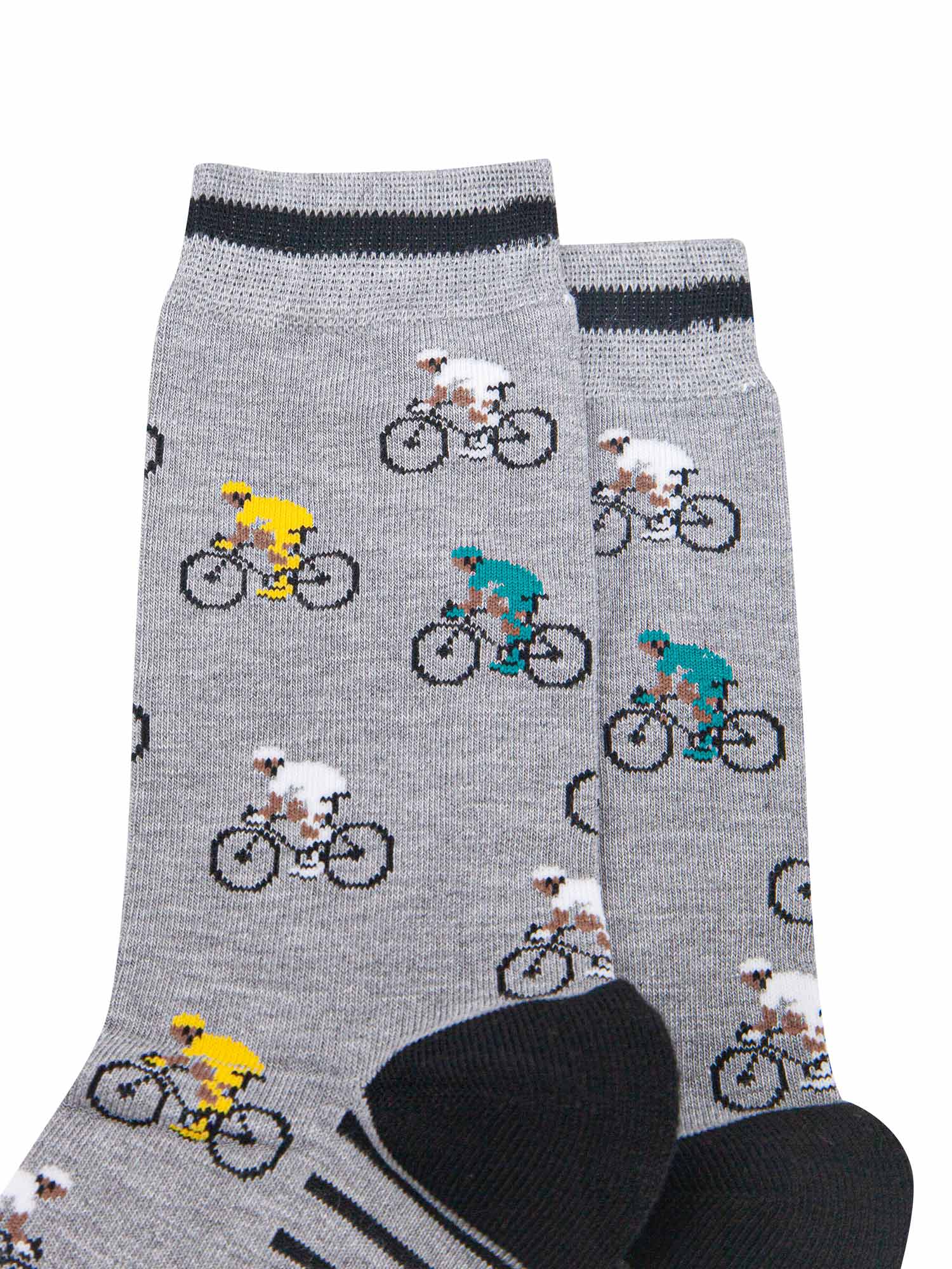 mens-bamboo-socks-grey-marl-black-mountain-bikes-close-up