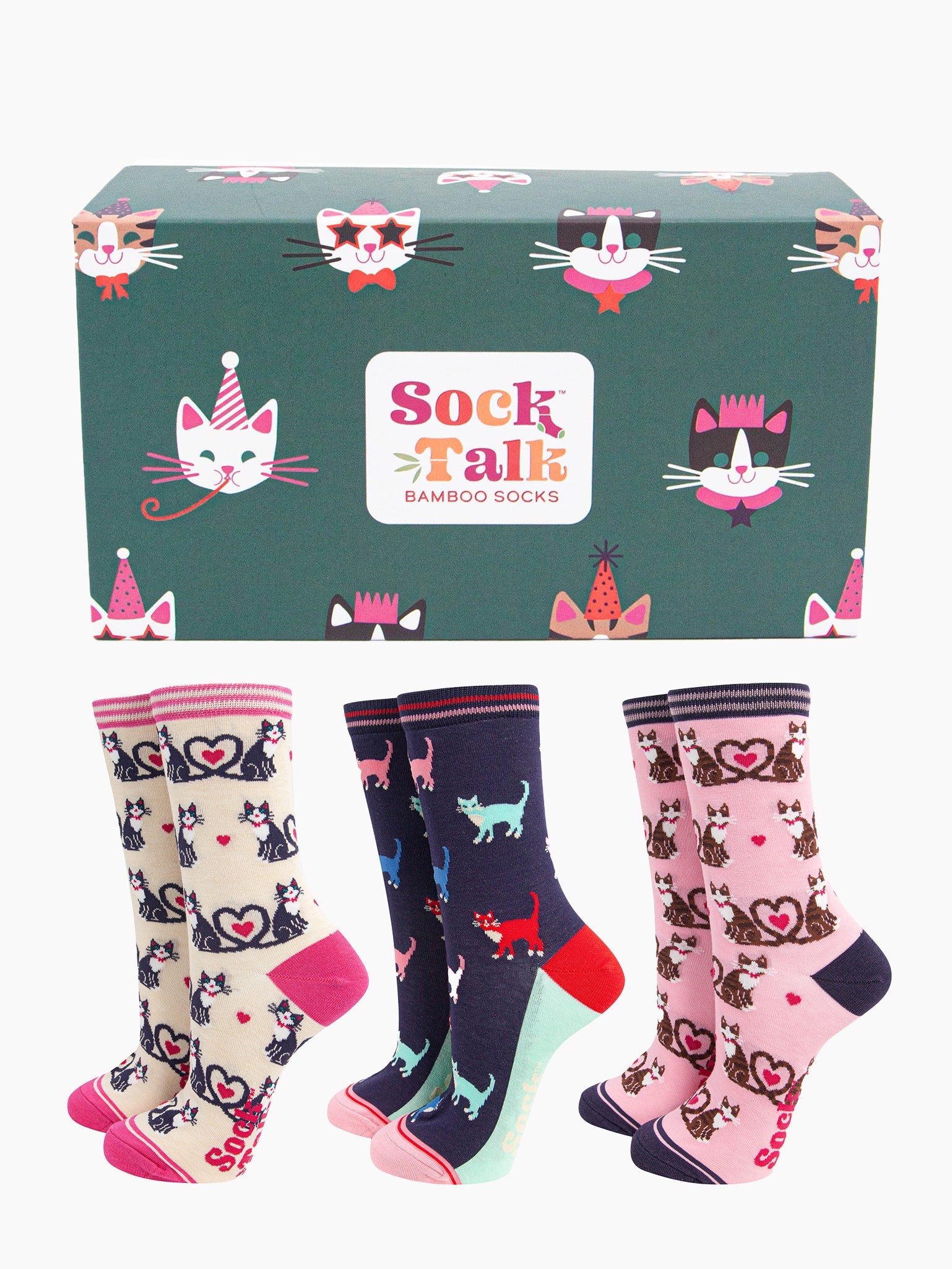 womens-bamboo-socks-gift-box-love-heart-cats-three-pairs-ankle-socks
