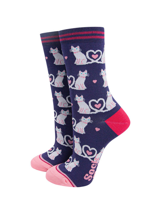 womens-bamboo-socks-navy-blue-white-cats-tails-love-hearts