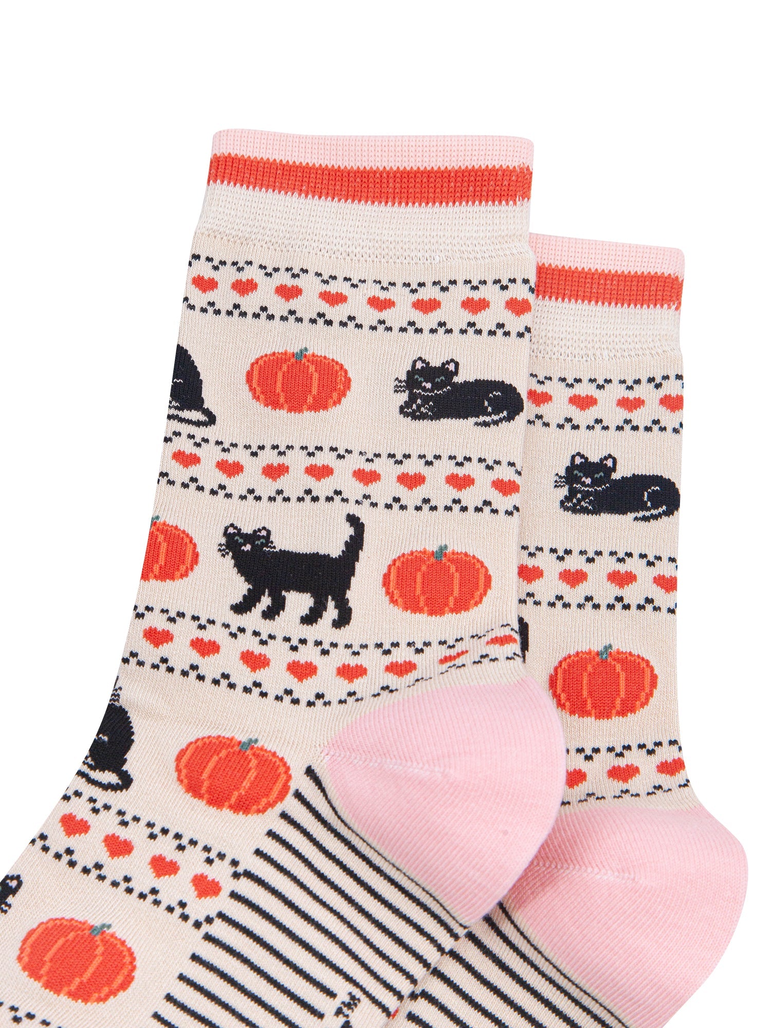 Black-Cat-&-Pumpkin-Women's-Bamboo-Socks-in-Cream-Close-Up
