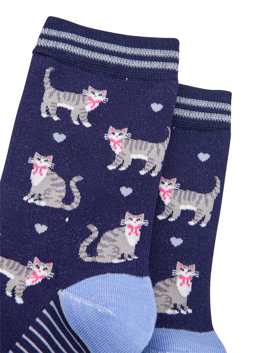 womens-bamboo-socks-navy-blue-light-blue-grey-tabby-cats-close-up