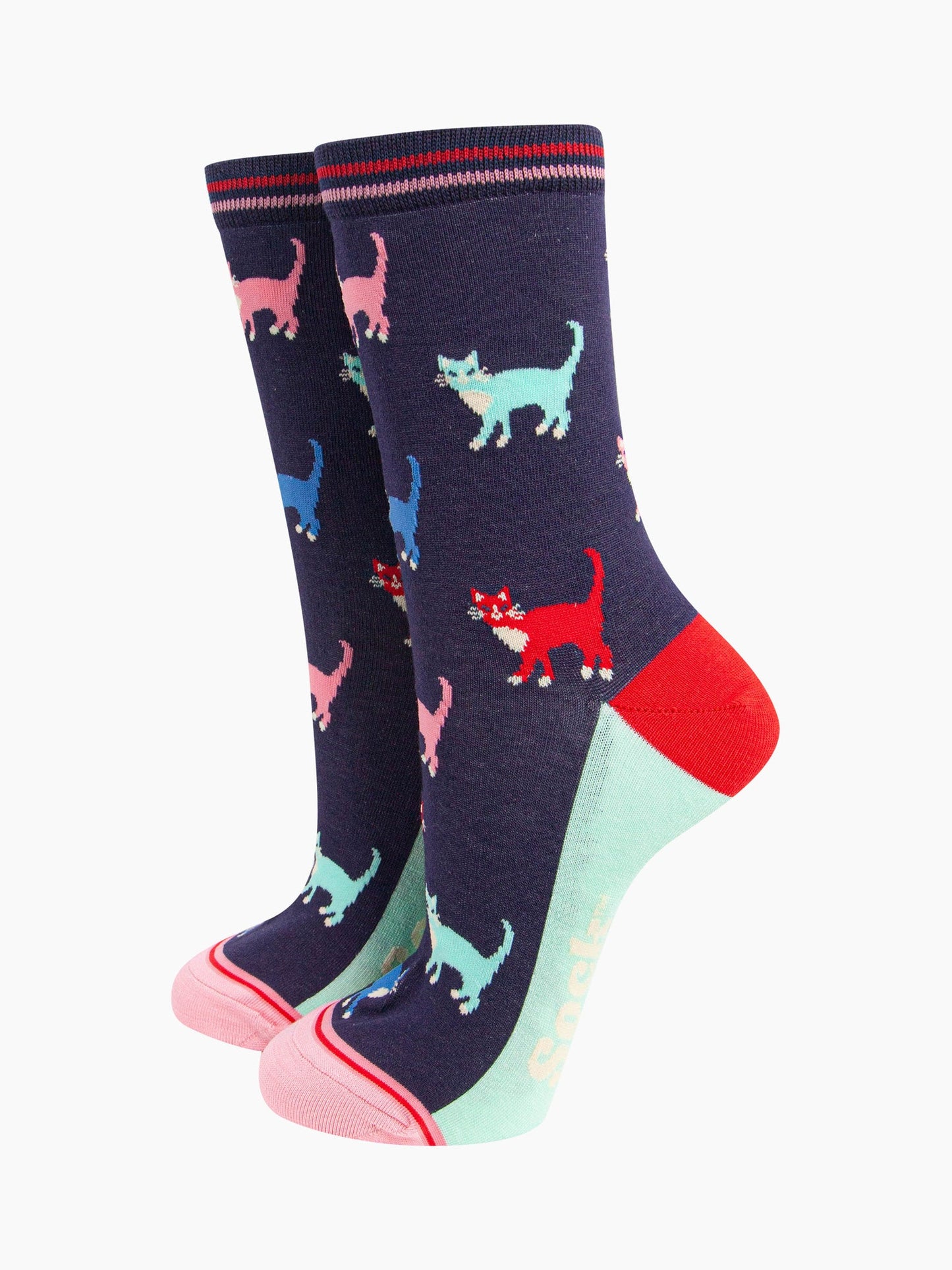 womens-bamboo-socks-navy-multi-cats-colourful-pattern-animals