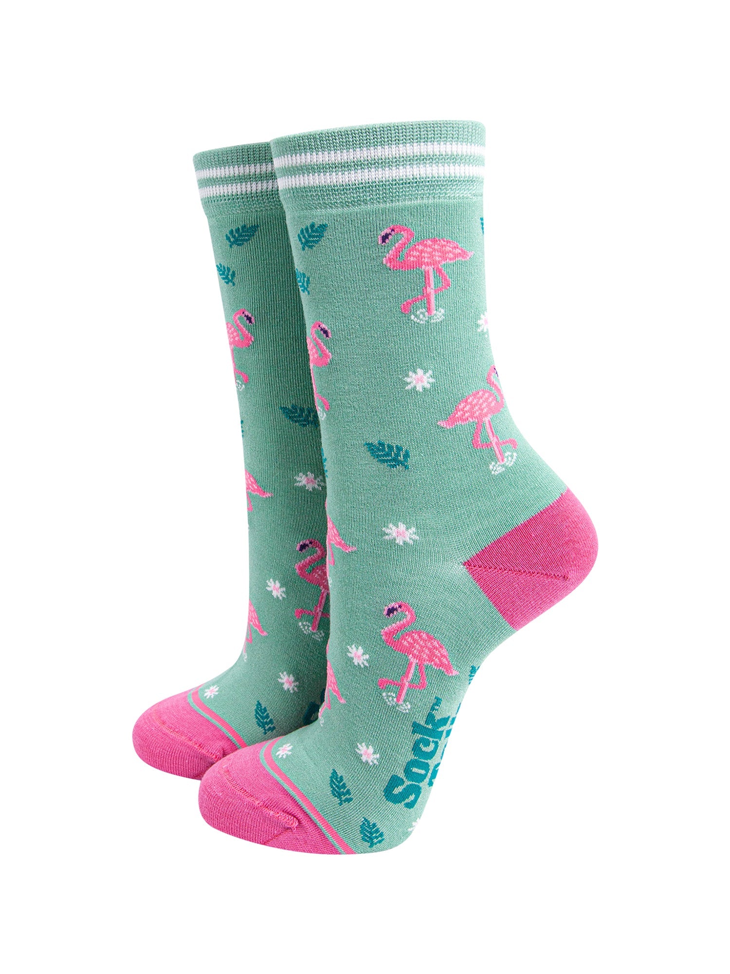 Standing-Flamingos-Bamboo-Socks-in-Green-On-Foot-Mannequin