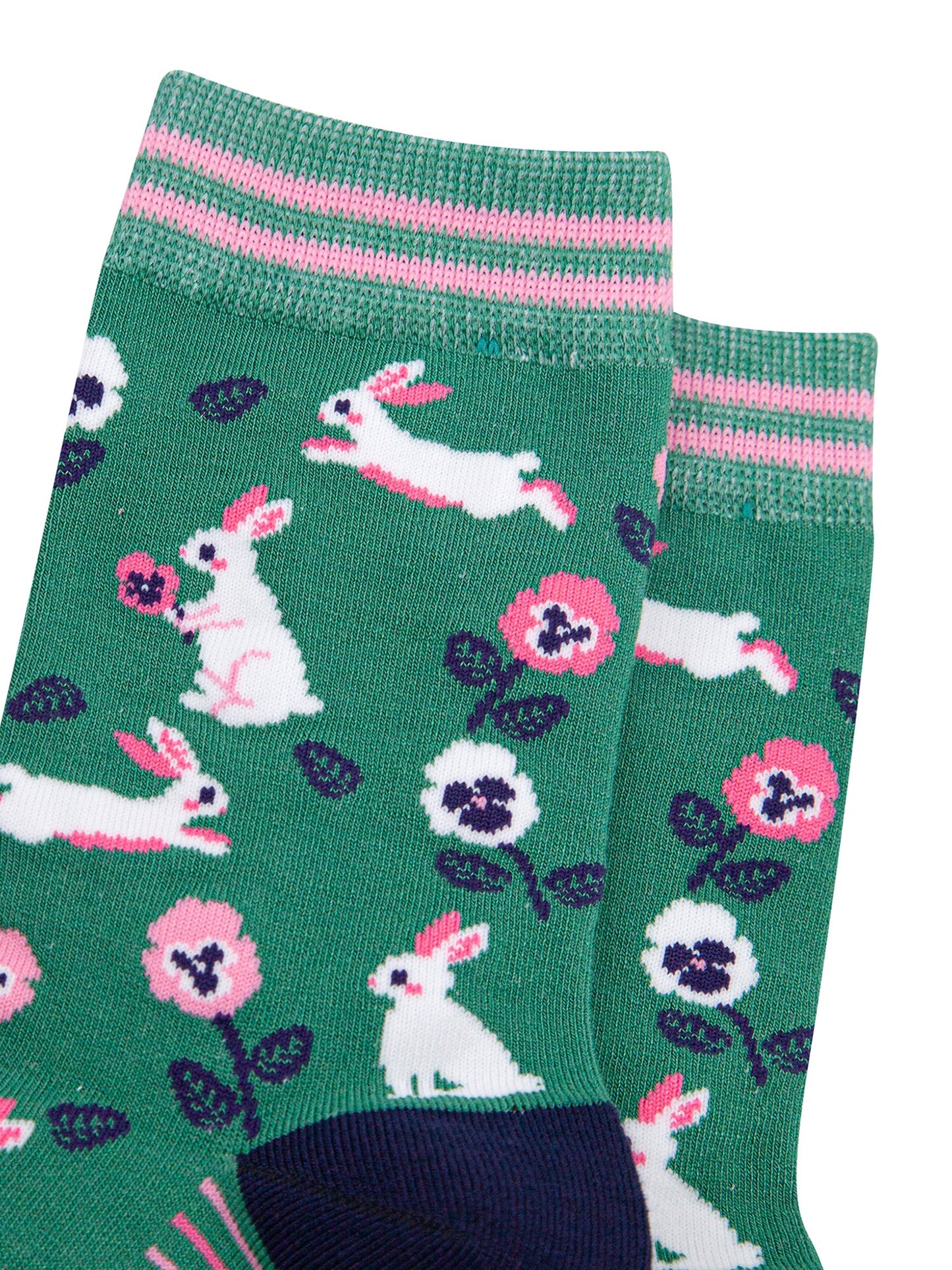Bunny-Rabbit-Floral-Bamboo-Socks-in-Green-close-up