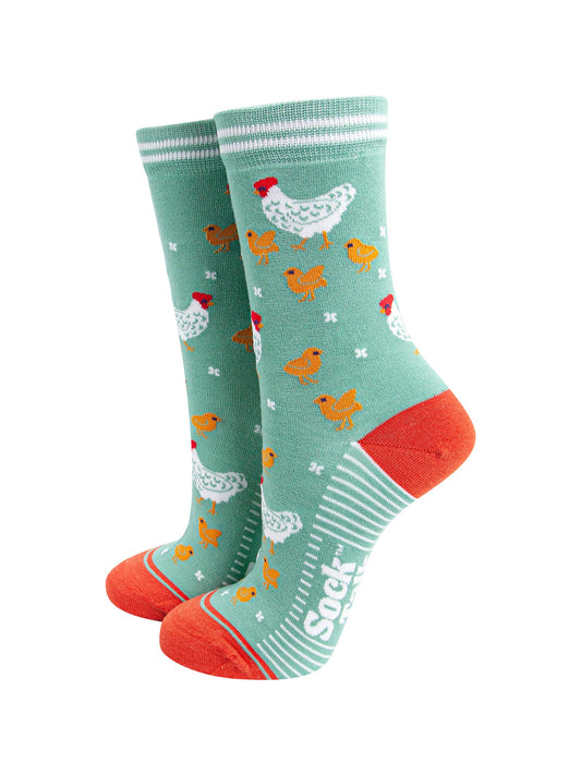 Hens-and-Chicks-Bamboo-Socks-in-Green-On-Foot-Mannequin
