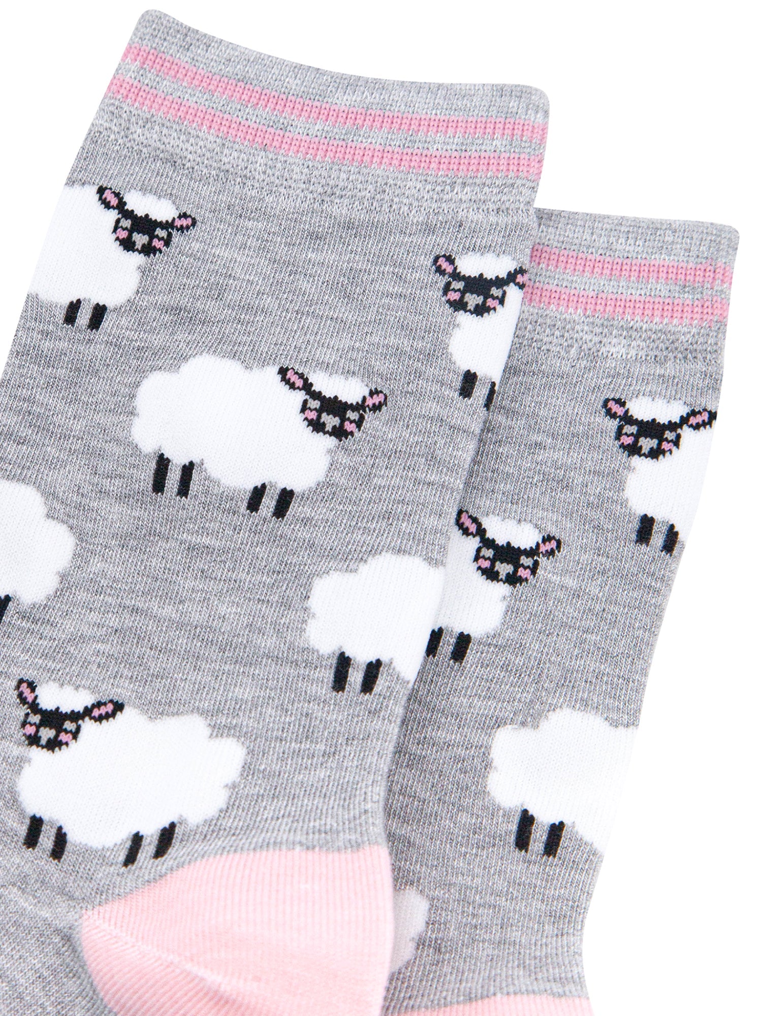 Sheep-Bamboo-Socks-in-Grey-Marl-Close-Up