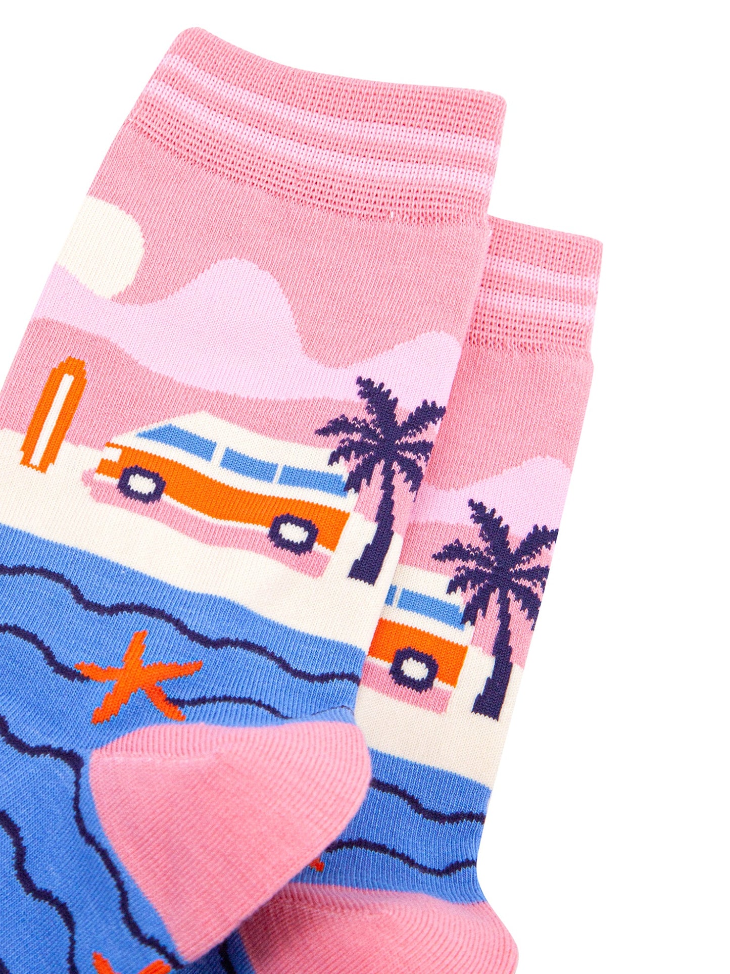Beach-Campervan-Bamboo-Socks-in-Pink-Closeup