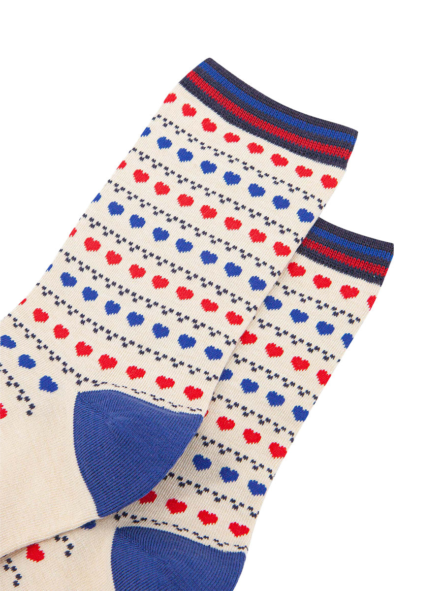 womens-bamboo-socks-cream-red-blue-heart-fair-isle-close-up-showing-red-and-blue-love-hearts-in-rows-separated-by-fair-isle-dots