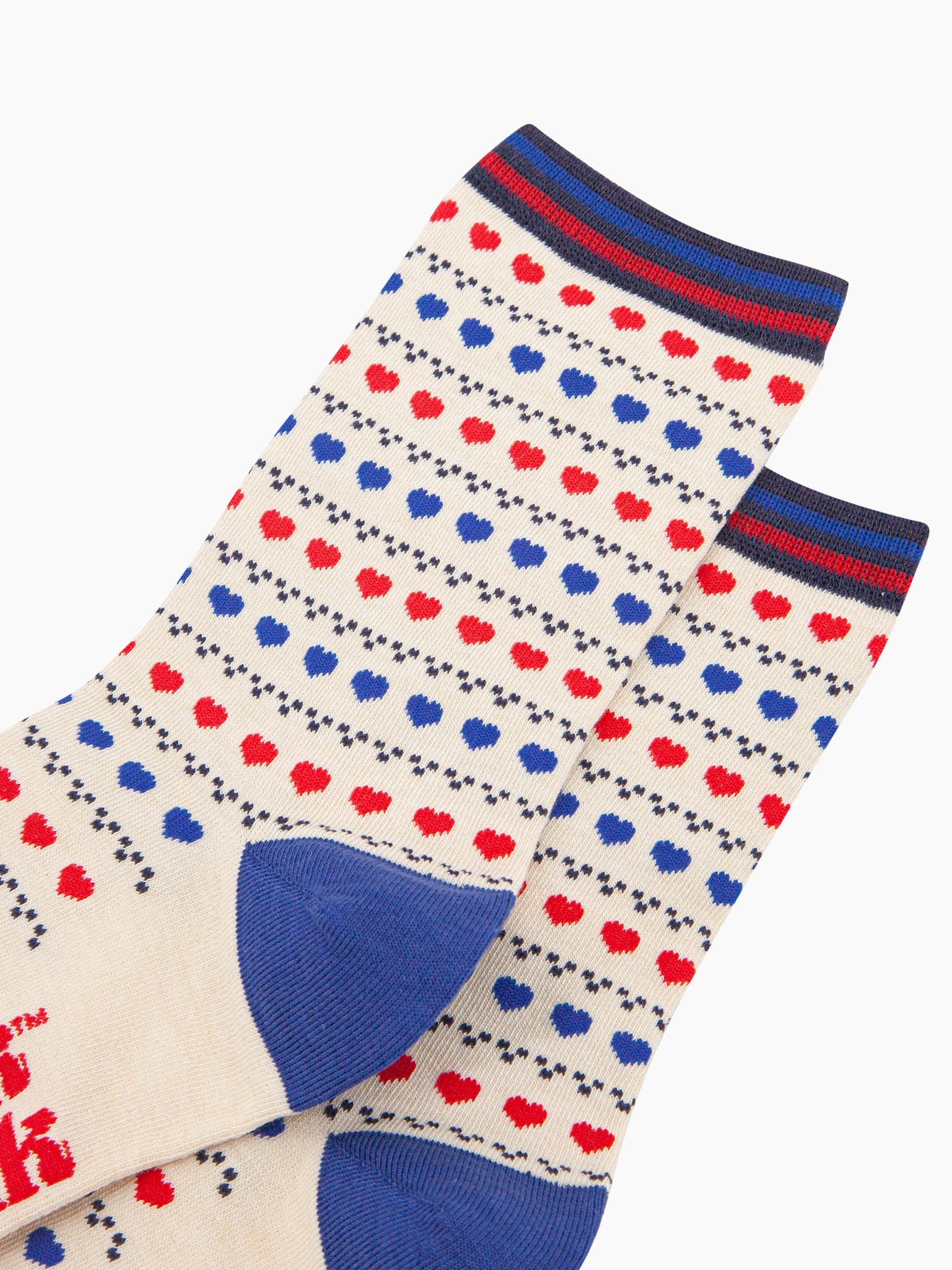 womens-bamboo-socks-cream-red-blue-heart-fair-isle-close-up-showing-red-and-blue-love-hearts-in-rows-separated-by-fair-isle-dots