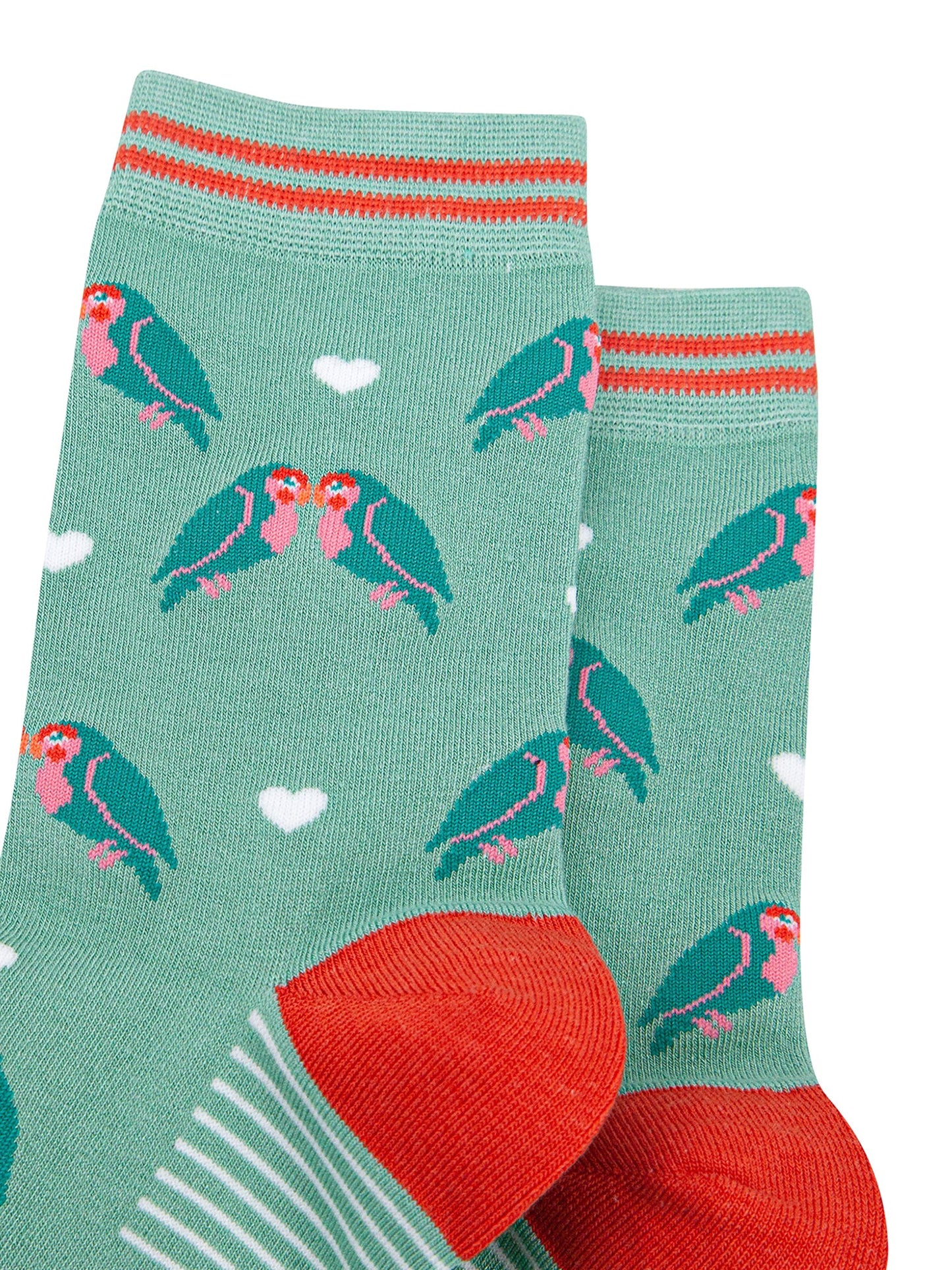 Kissing-Lovebirds-Bamboo-Socks-in-Green-Close-Up