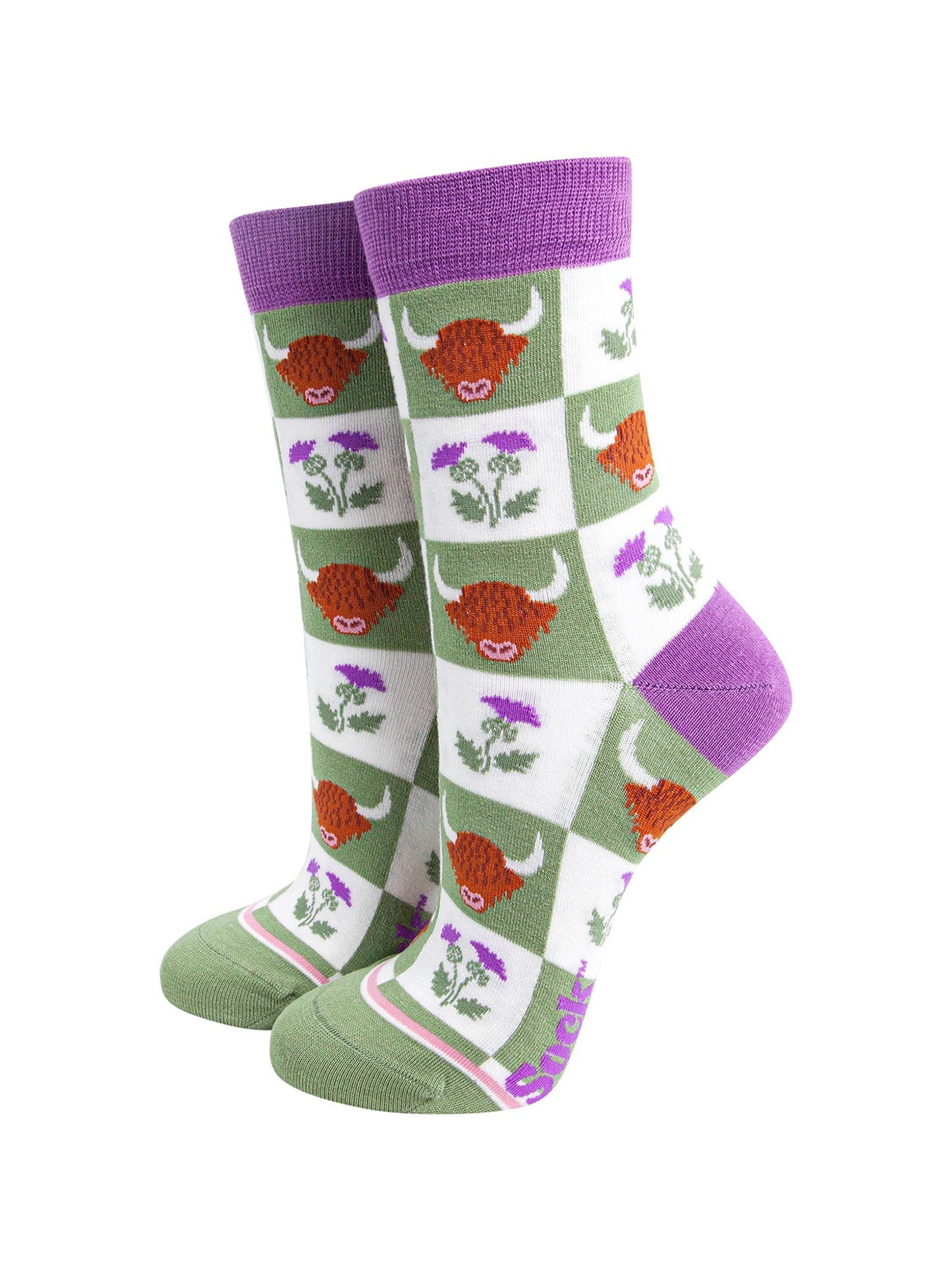 Highland-Cow-Thistle-Checkerboard-Bamboo-Socks-in-Green-On-Mannequin