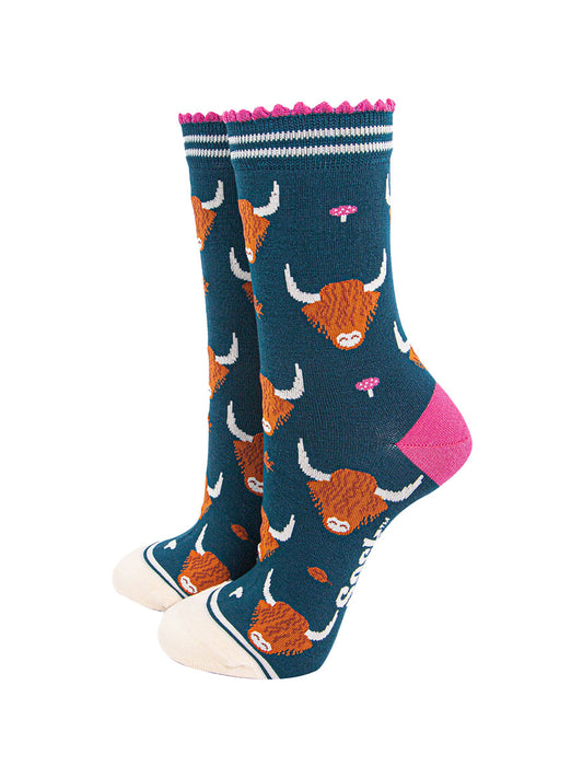 womens-bamboo-socks-forest-green-cream-highland-cow-leaves-toadstools