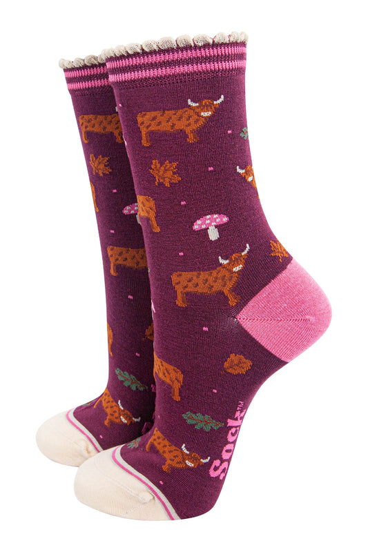 womens-bamboo-socks-berry-cream-highland-cow-toadstool-animals