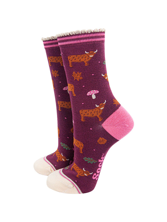 womens-bamboo-socks-berry-cream-highland-cow-toadstool-animals