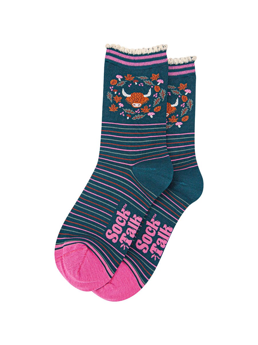 womens-bamboo-socks-forest-green-pink-highland-cow-floral-wreath-laying-flat