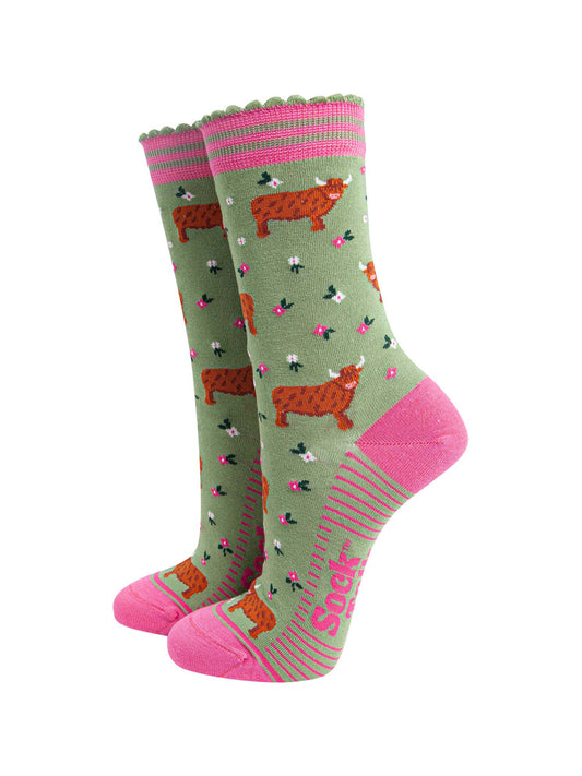 Highland Cow Summer Meadow Bamboo Socks in Mint