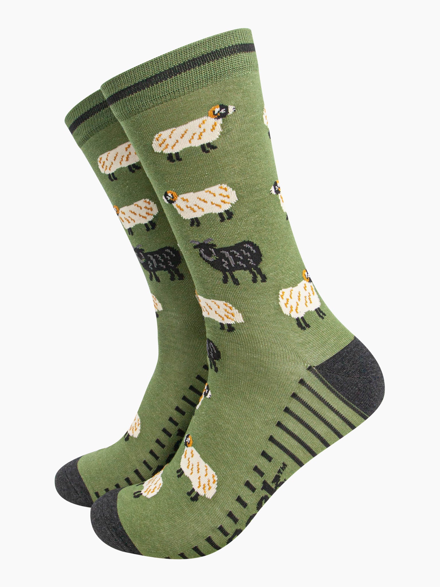 mens-bamboo-socks-green-black-sheep-pattern-flock-white-sheep-one-black