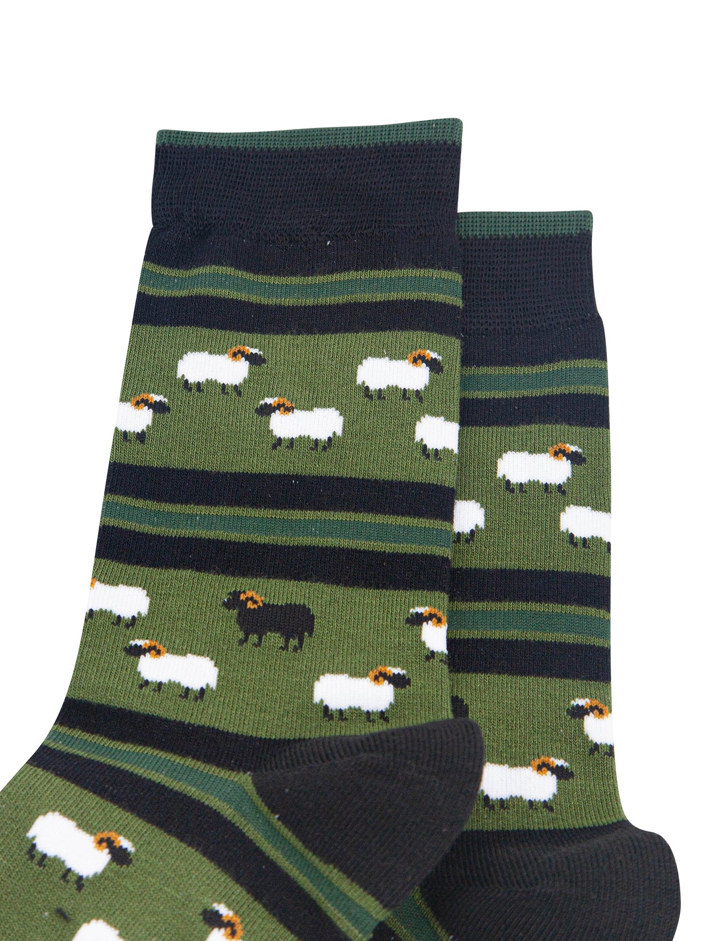 Black-Sheep-Men's-Bamboo-Socks-in-Black/Green-Close-Up