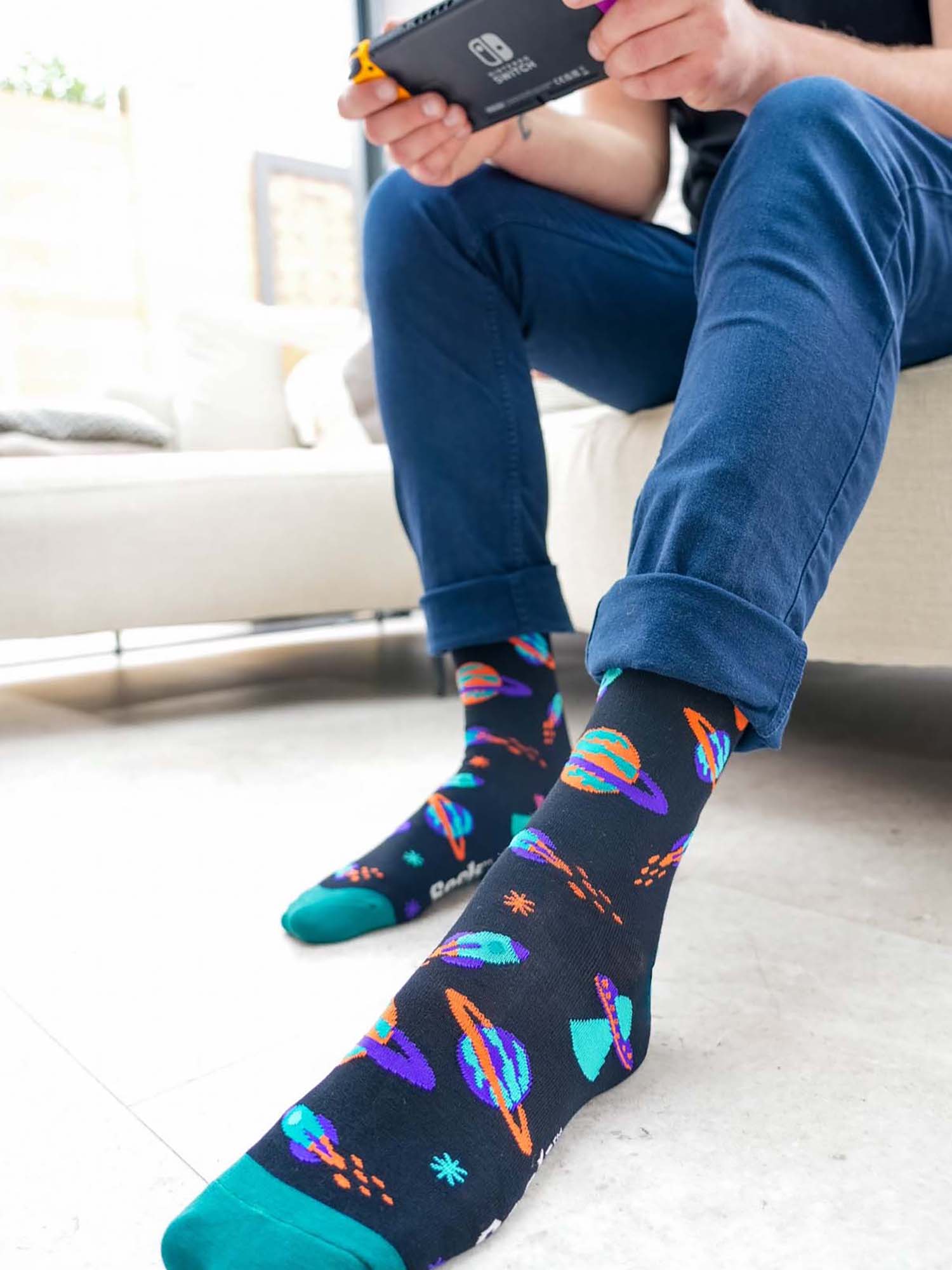 ufo-print-bamboo-socks-in-black-and-teal