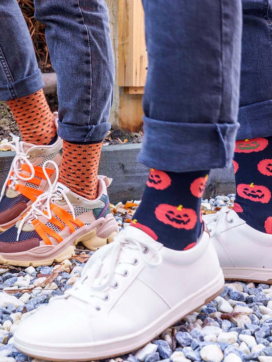pumpkin-print-bamboo-socks-orange-polka-dot-print-cotton-socks