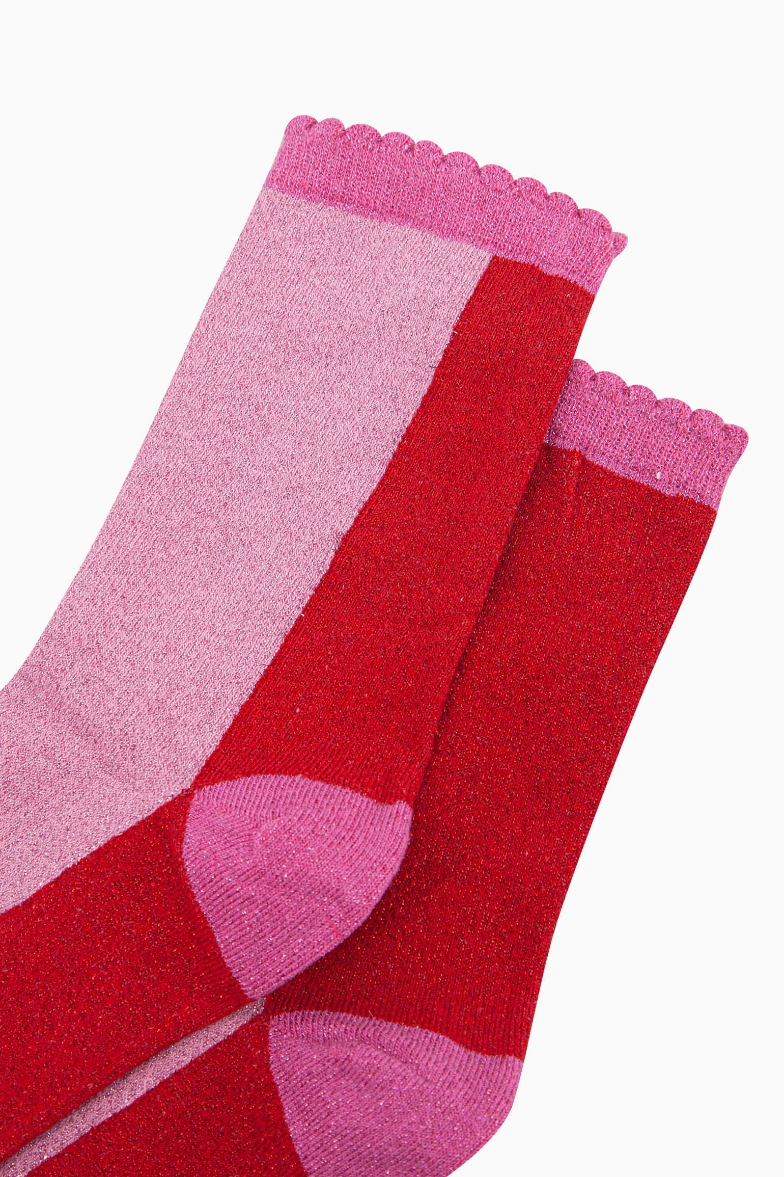 womens-glitter-socks-red-pink-colour-block-close-up-sparkly-material-scalloped-cuff