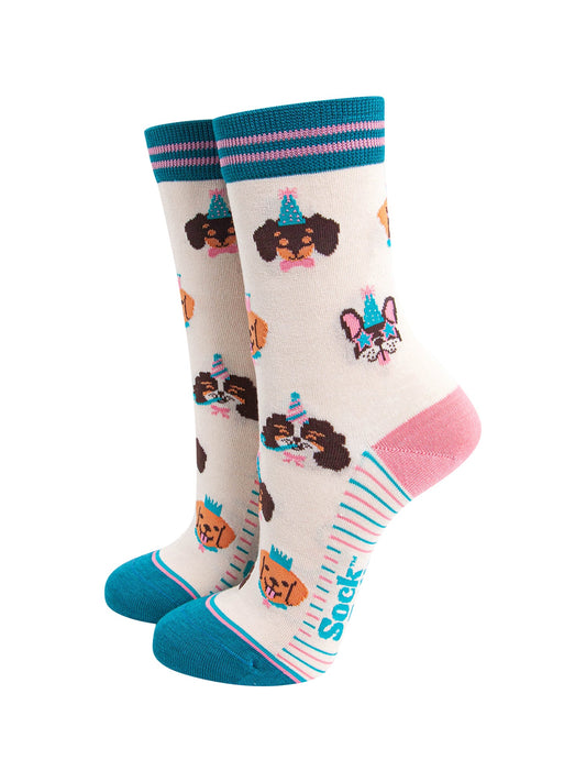 Party-Dogs-Bamboo-Socks-in-Cream-On-Foot-Mannequin