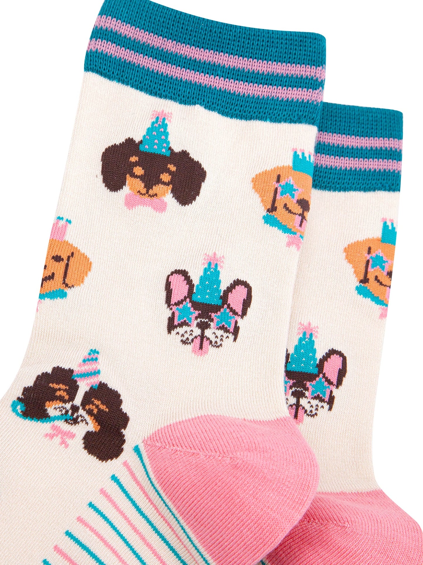 Party-Dogs-Bamboo-Socks-in-Cream-Close-Up