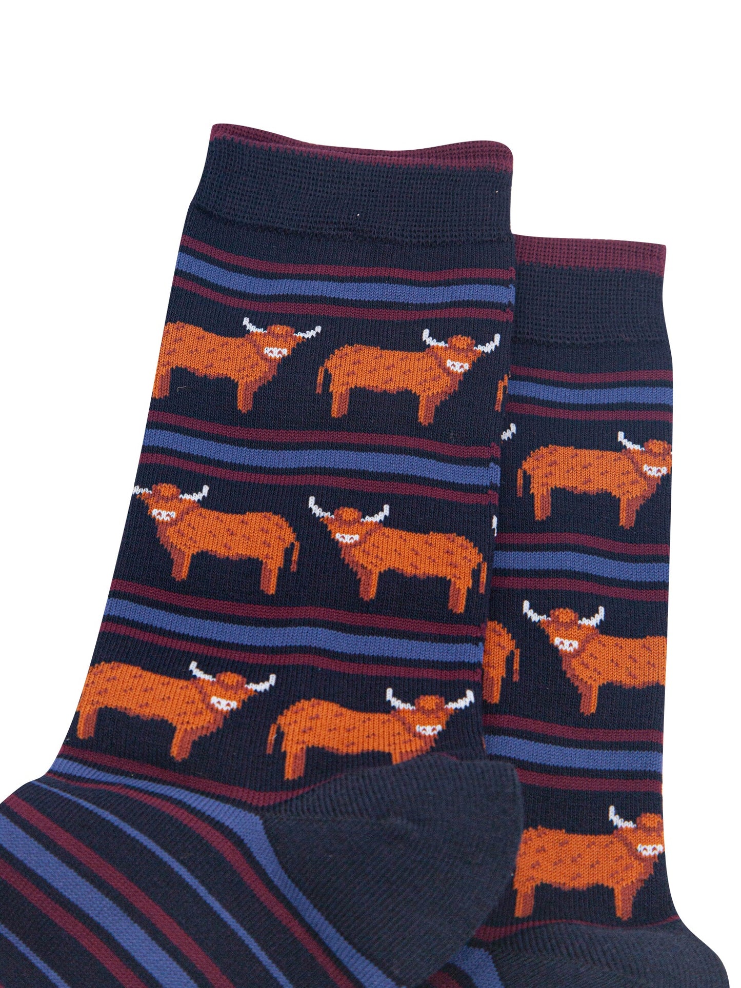 Highland-Cow-Stripe-Men's-Bamboo-Socks-in-Navy-Blue-Close-Up