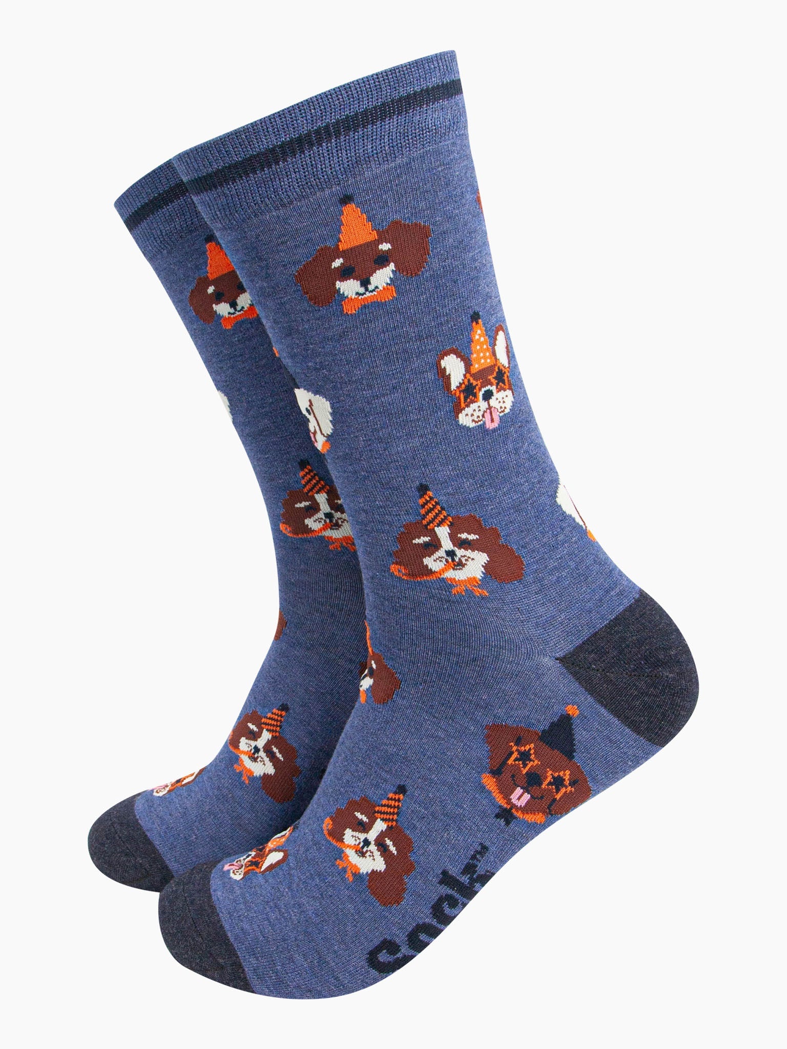 mens-bamboo-socks-denim-blue-party-dogs-pattern-brown-dog-faces-wearing-party-hats