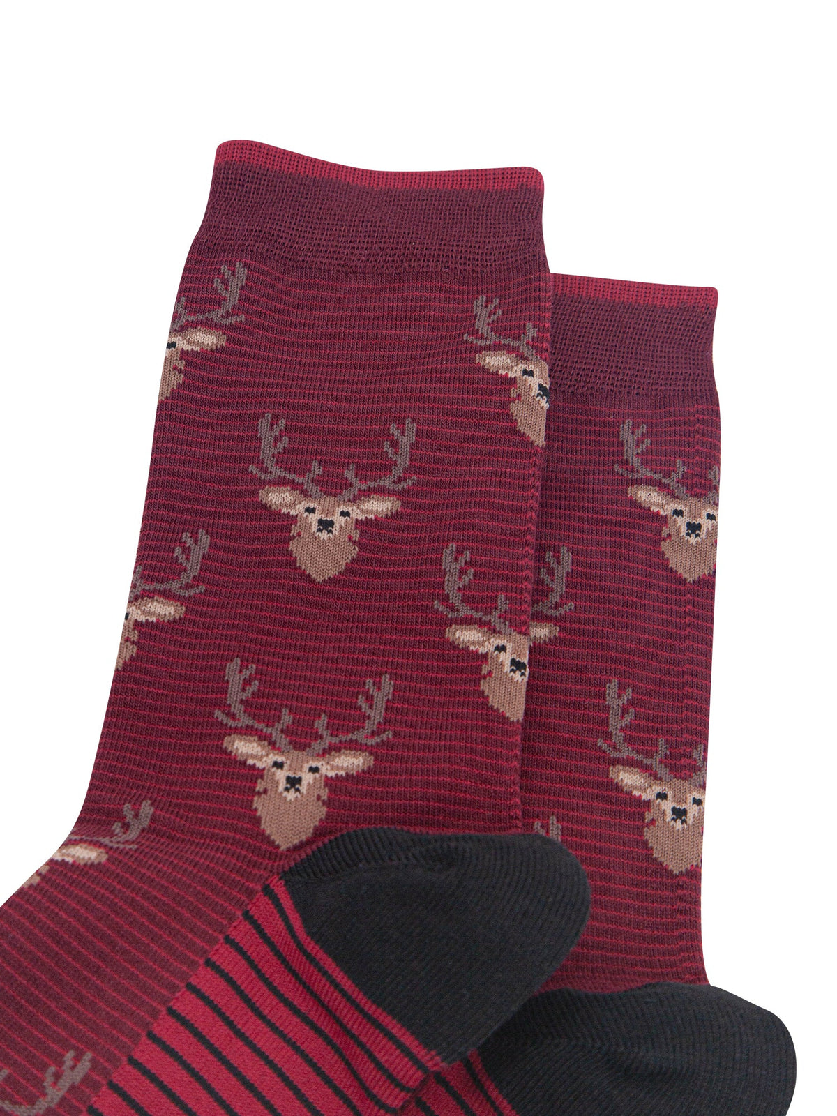 Stag-Men's-Bamboo-Socks-in-Burgundy-Close-Up