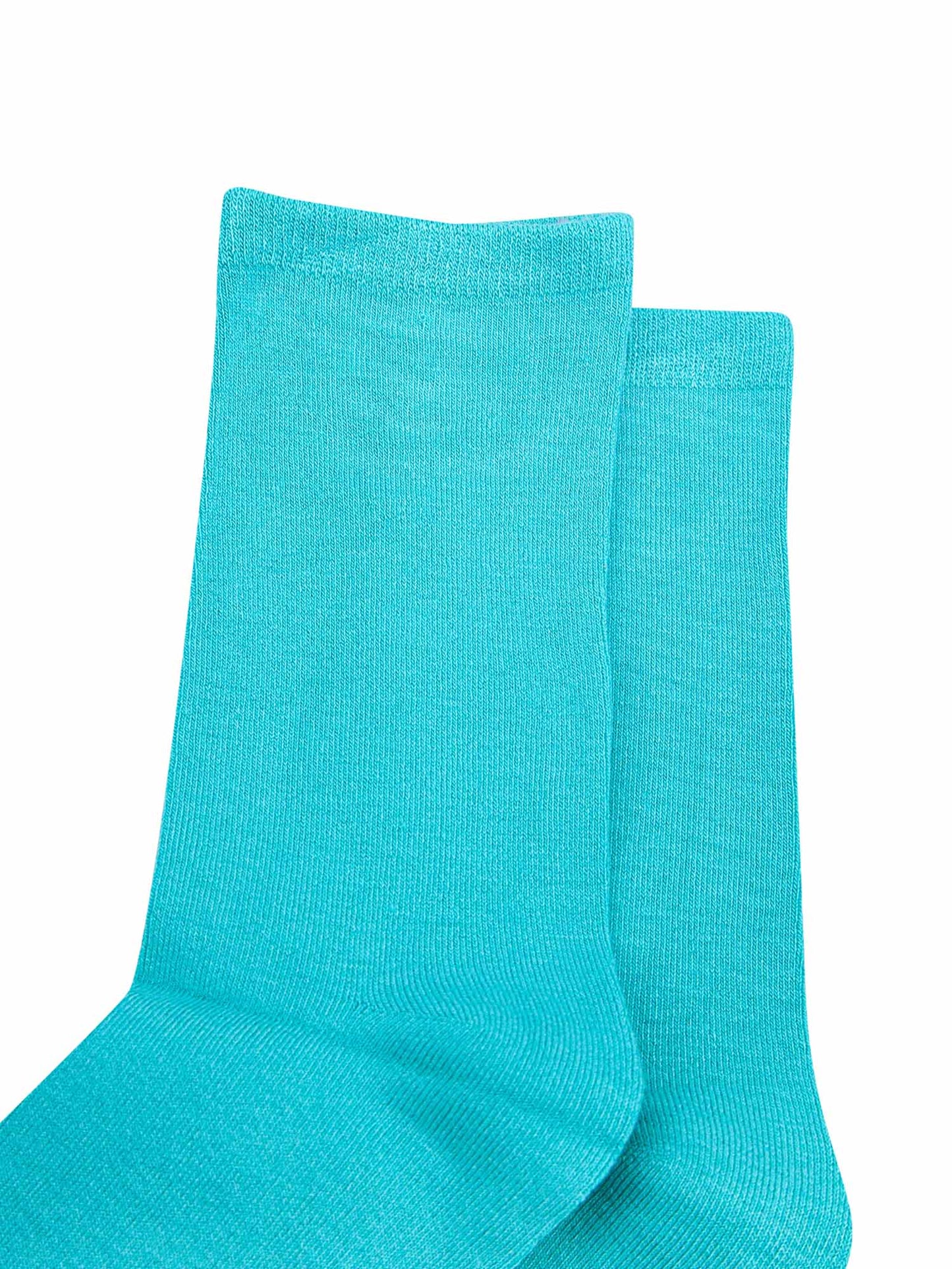 close up of the turquoise bamboo socks
