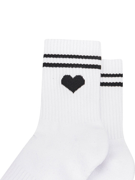 womens-sporty-socks-white-heart-close-up-ribbed-cotton
