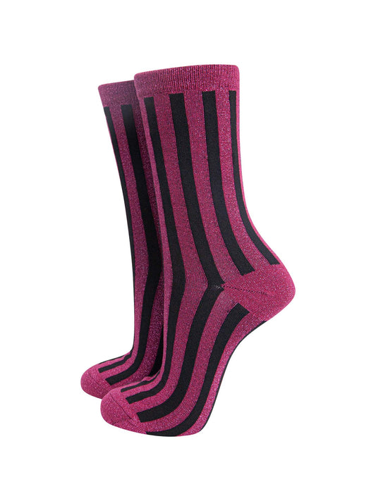 womens-glitter-socks-hot-pink-black-stripes-vertical-contrasting-stripe-pattern